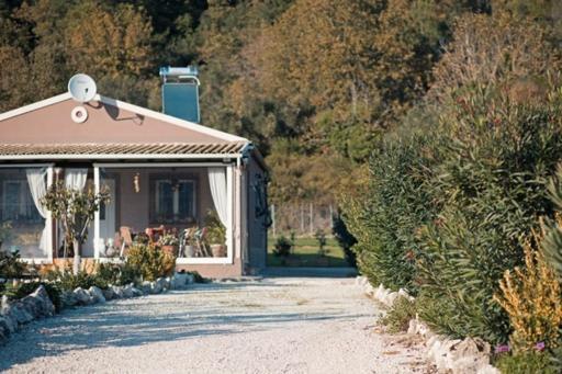Holiday home Flower Garden House