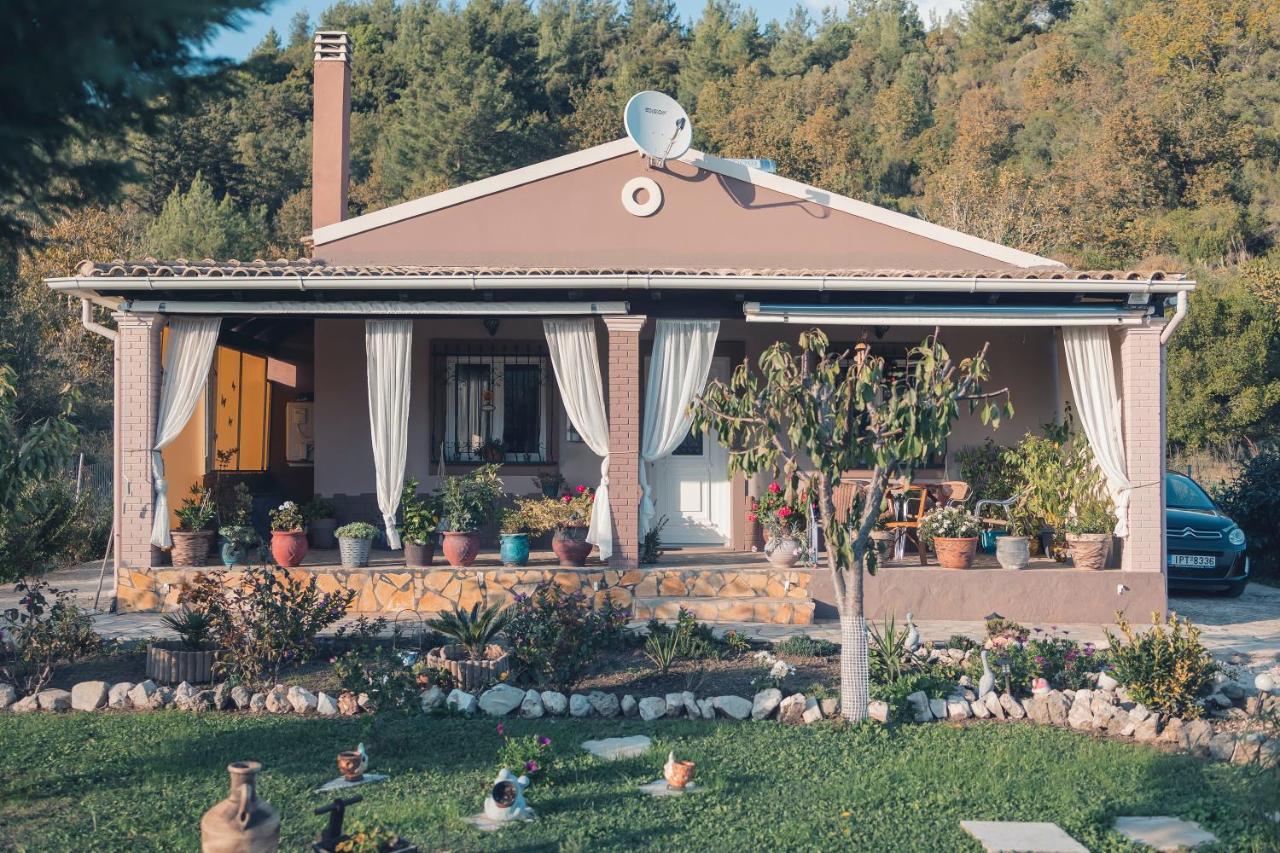 Holiday home Flower Garden House *